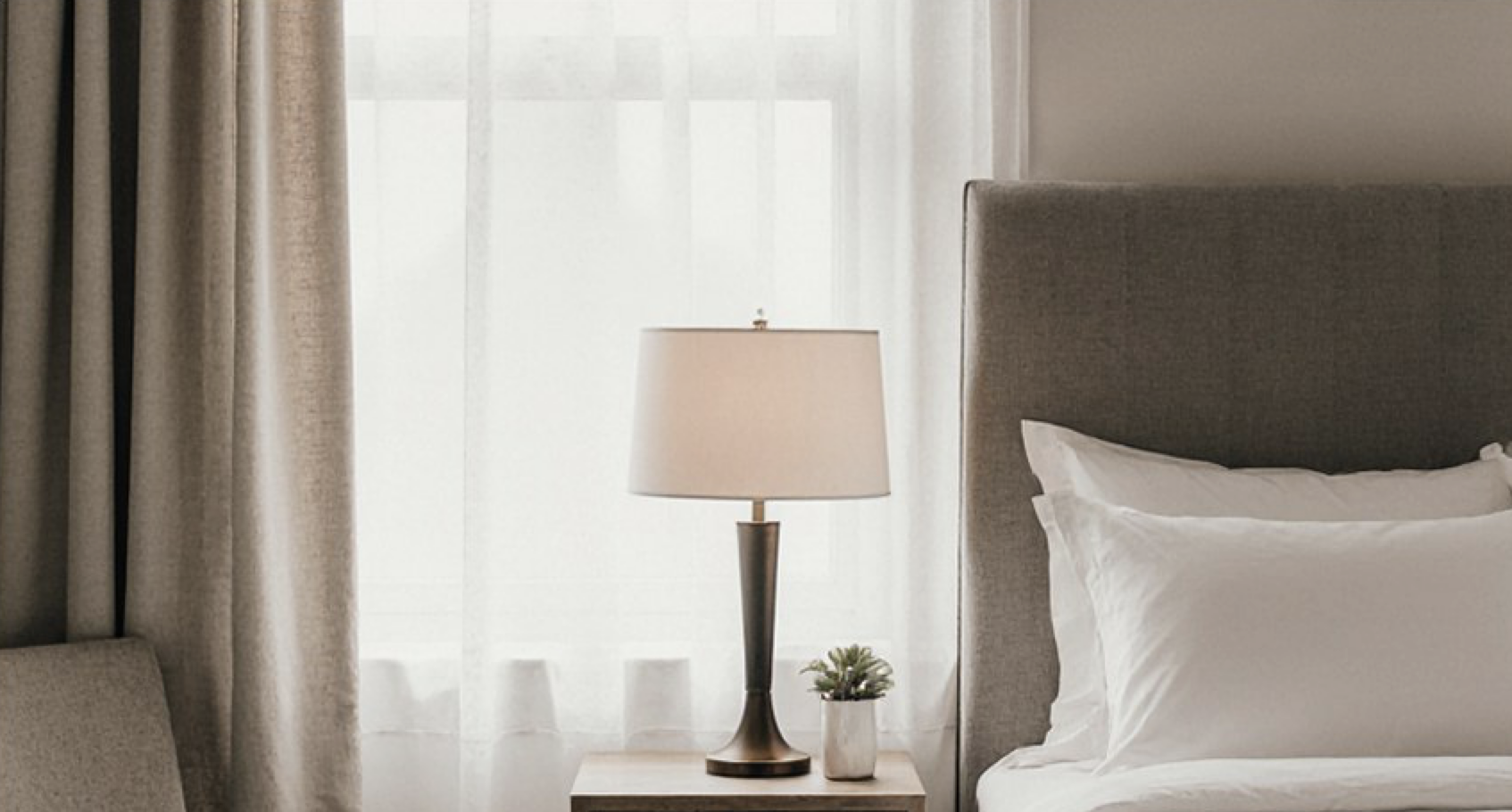 Апартаменты люкс территория гусарская 4 с 1 двуспальной кроватью